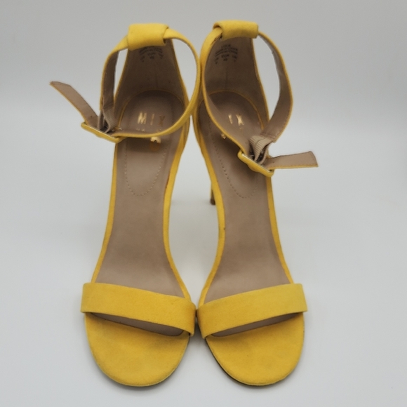 Mi Shoes - Mi Vibrant Yellow Heels